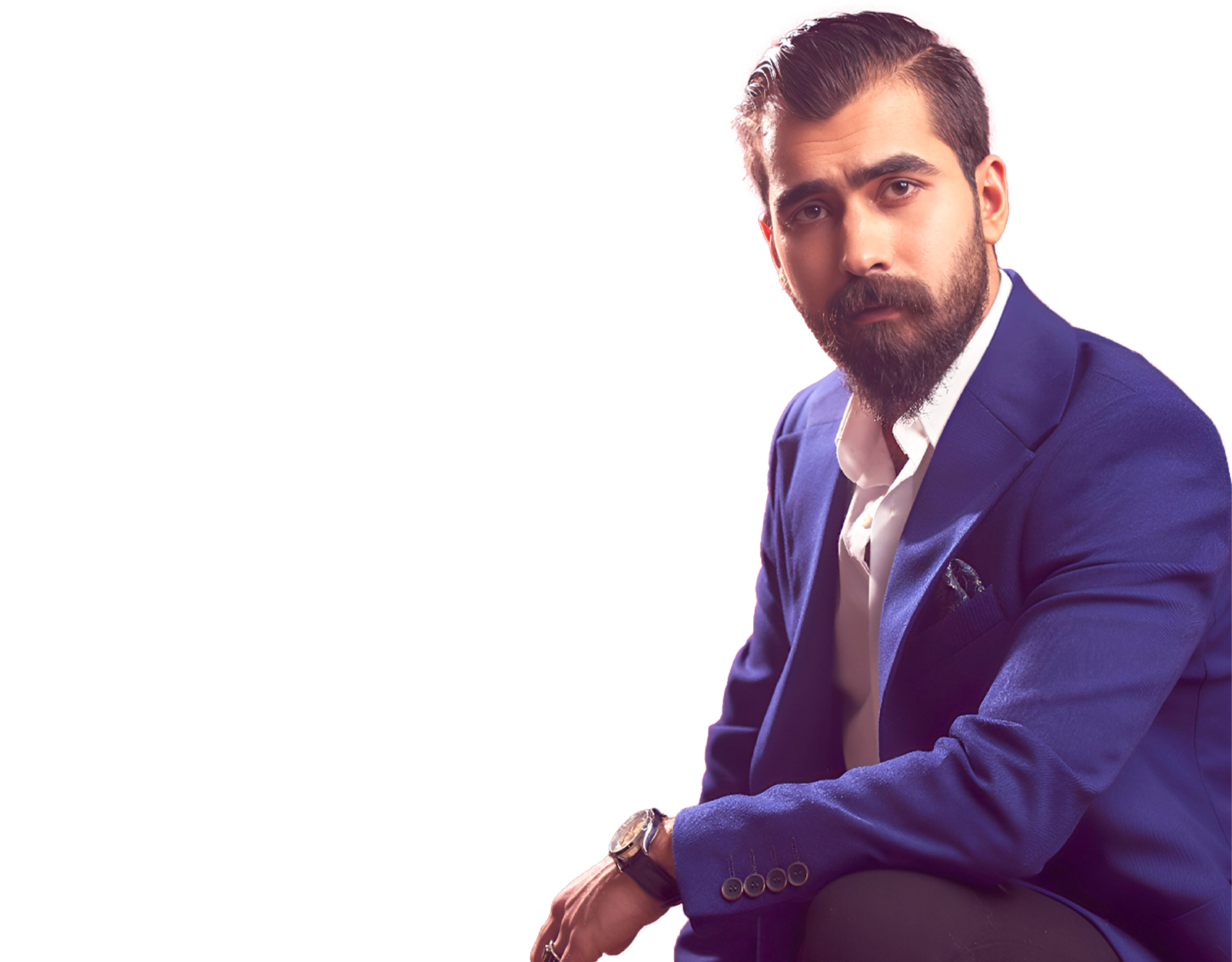 الفنان أمير إحسان: أحب تجسيد الأدوار المعقدة والنفسية