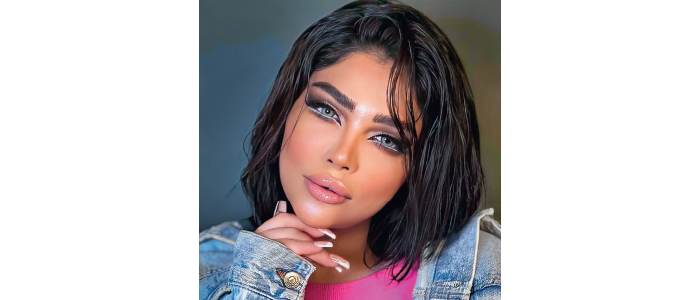 مكياج (الكلوي).. لامع بلمسة ناعمة