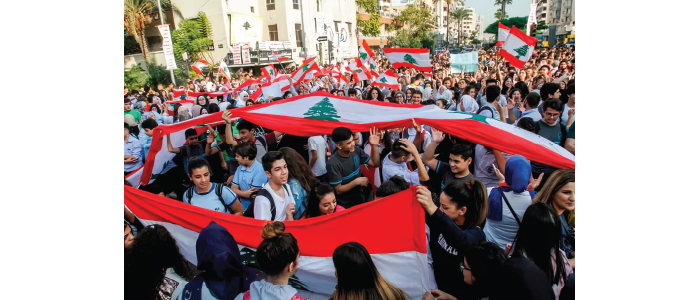 موقف مُشرف للأسرة التربوية.. مدرسون ومعلمون يضيّفون طلبة لبنان