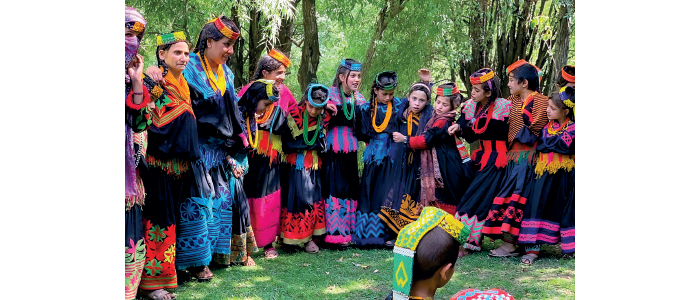 ثقافة (الكلاش) في مواجهة الحداثة