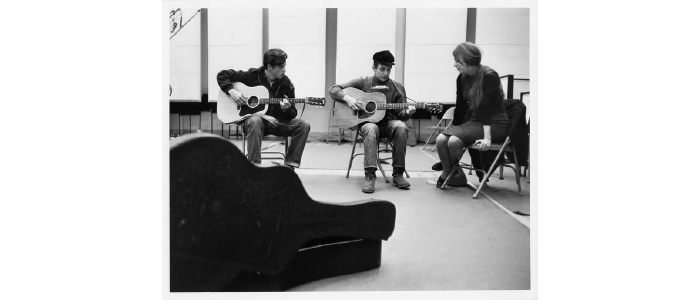 بوب ديلان.. أيقونة القرن العشرين