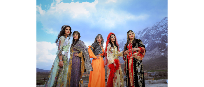 نوروز وعيـــــد الأم..حيـــــن تزهــــر الأرض وتتجدد الحياة