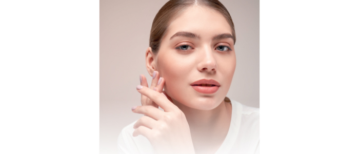 بـشــرة متوهجة تبدأ من طبق الفاكهة!