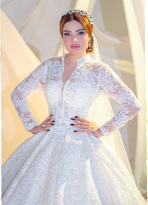 تألّقي كالأميرات بفستان الدانتيل