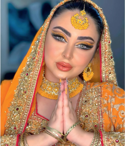 المكياج الهندي.. سر الأميرات وجاذبية الألوان