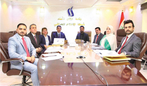 مجلس أمناء شبكة الإعلام العراقي يُكرم رئيس الشبكة بدرع الإبداع والتميز