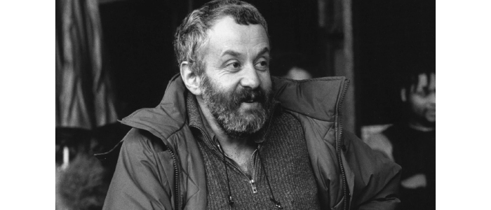 مايك لي.. صوت بريطاني أصيل في السينما الحديثة