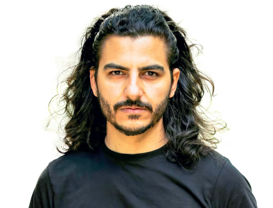 علي كريم عبيد.. المخرج الذي حمل بغداد إلى شاشات العالم..